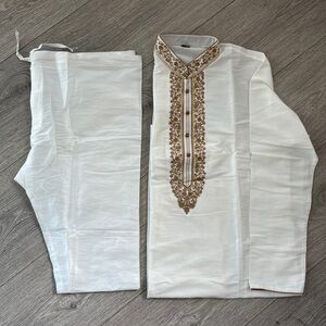 Elegant White Kurta Pyjama Set with Gold Embroidery